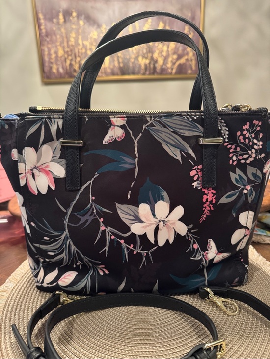 kate spade Handbags - kate spade Black Floral Satchel with Pink & Cream Accents